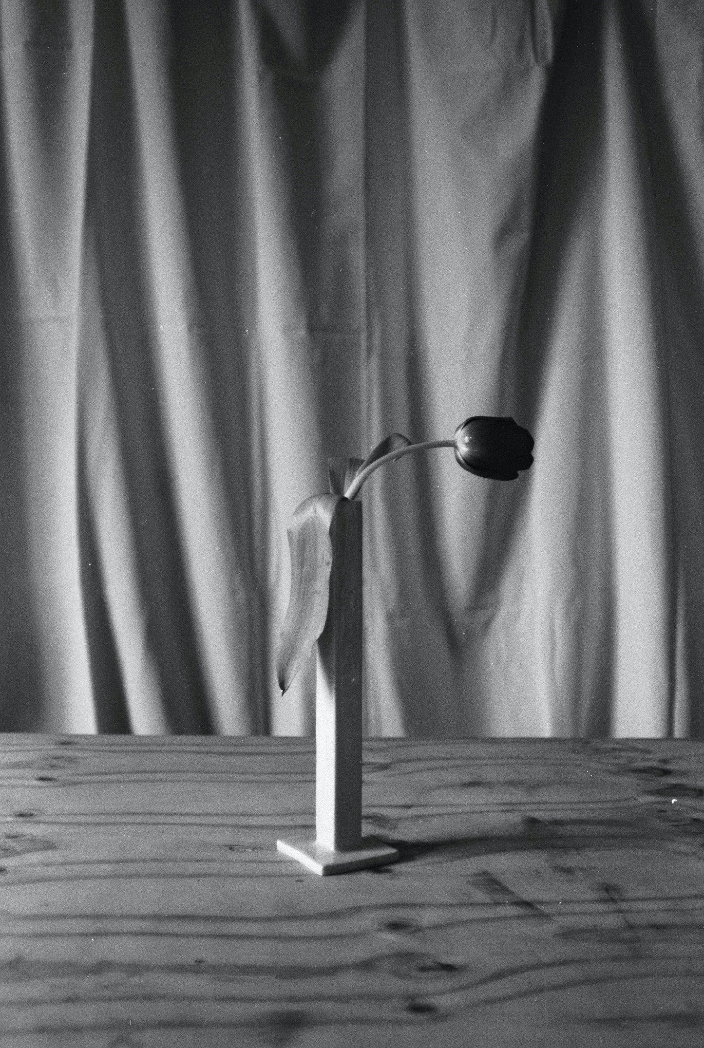 One Flower Vase - Block